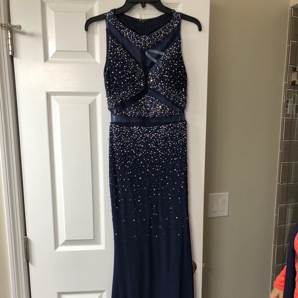 Jovani Prom Dress • Size 2 • NEVER BEEN WORN